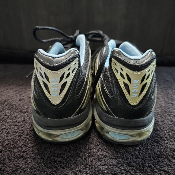 *New Balance Athletic Shoes* - Picture 7 of 14